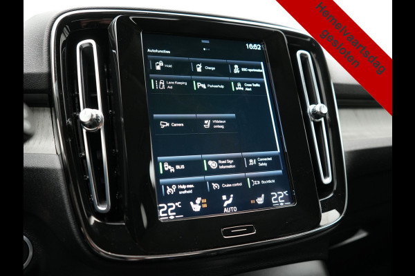 Volvo XC40 T4 Recharge Inscription 211pk PHEV Dealer O.H. | Trekhaak Af Fabriek | Adaptive Cruise | 360 Camera | Lederen Sportstoelen Memory & Verwarmd | Stuur Verwarmd | Apple Carplay | Keyless | Blis | Navigatie | DAB | Plug In Hybrid