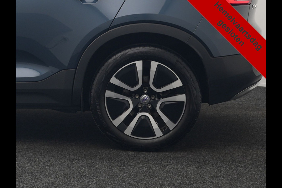 Volvo XC40 T4 Recharge Inscription 211pk PHEV Dealer O.H. | Trekhaak Af Fabriek | Adaptive Cruise | 360 Camera | Lederen Sportstoelen Memory & Verwarmd | Stuur Verwarmd | Apple Carplay | Keyless | Blis | Navigatie | DAB | Plug In Hybrid