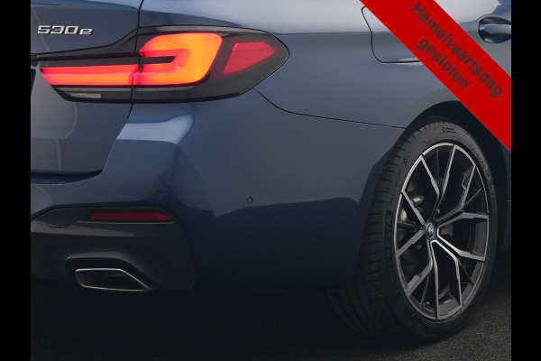 BMW 5 Serie Touring 530e M Sport PHEV 293pk Dealer O.H. | Panodak | Adaptive Cruise | 360 Camera | Harman / Kardon | Lederen Comfortzetels Memory & Verwarmd | Adaptive LED | Apple Carplay | Blis | Sfeerverlichting | Navigatie | DAB | Plug In Hybrid |