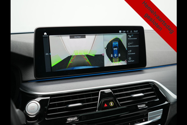 BMW 5 Serie Touring 530e M Sport PHEV 293pk Dealer O.H. | Panodak | Adaptive Cruise | 360 Camera | Harman / Kardon | Lederen Comfortzetels Memory & Verwarmd | Adaptive LED | Apple Carplay | Blis | Sfeerverlichting | Navigatie | DAB | Plug In Hybrid |