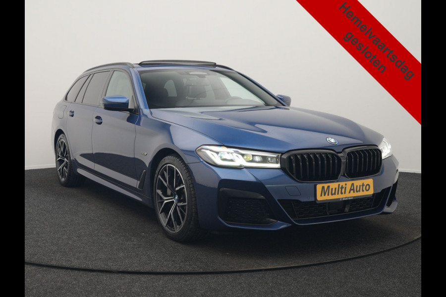 BMW 5 Serie Touring 530e M Sport PHEV 293pk Dealer O.H. | Panodak | Adaptive Cruise | 360 Camera | Harman / Kardon | Lederen Comfortzetels Memory & Verwarmd | Adaptive LED | Apple Carplay | Blis | Sfeerverlichting | Navigatie | DAB | Plug In Hybrid |