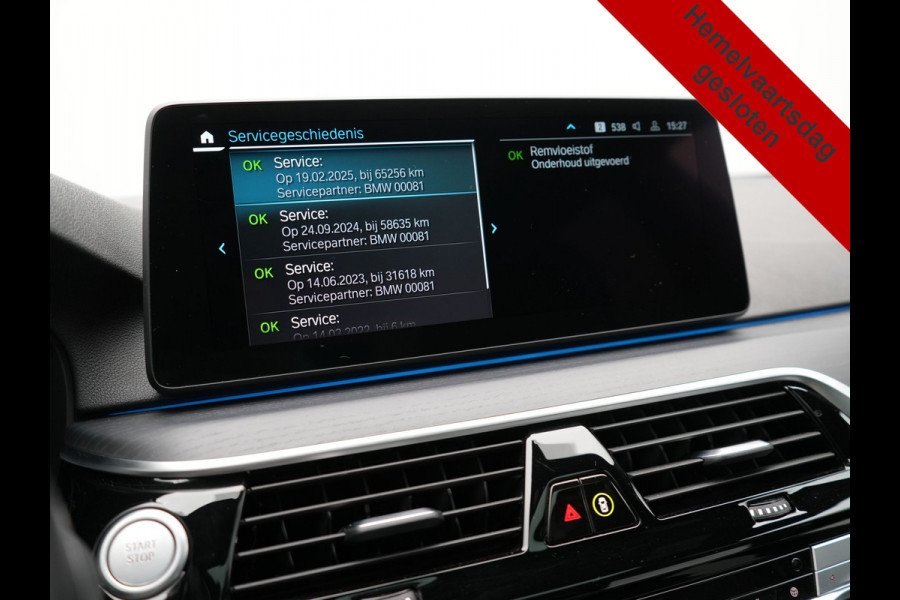 BMW 5 Serie Touring 530e M Sport PHEV 293pk Dealer O.H. | Panodak | Adaptive Cruise | 360 Camera | Harman / Kardon | Lederen Comfortzetels Memory & Verwarmd | Adaptive LED | Apple Carplay | Blis | Sfeerverlichting | Navigatie | DAB | Plug In Hybrid |