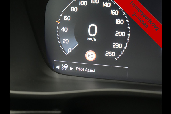 Volvo XC40 T4 Recharge R-Design PHEV 211pk Dealer O.H. | Panodak | Adaptive Cruise | Camera | Harman / Kardon | Alcantara Sportstoelen Memory & Verwarmd | Keyless | Blis | Stuur Verwarmd | Apple Carplay | 19"L.M | Plug In Hybrid |