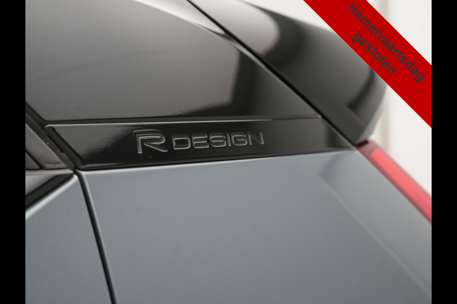 Volvo XC40 T4 Recharge R-Design PHEV 211pk Dealer O.H. | Panodak | Adaptive Cruise | Camera | Harman / Kardon | Alcantara Sportstoelen Memory & Verwarmd | Keyless | Blis | Stuur Verwarmd | Apple Carplay | 19"L.M | Plug In Hybrid |