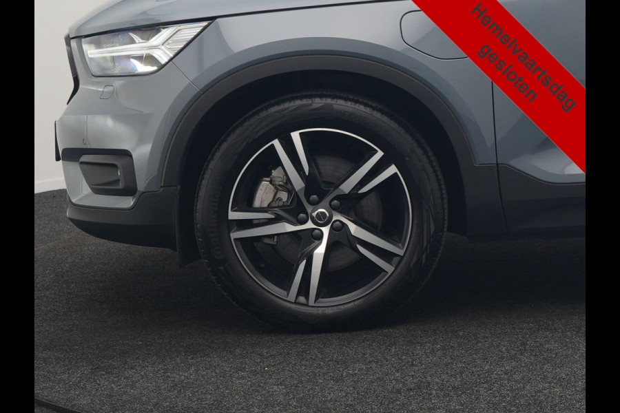 Volvo XC40 T4 Recharge R-Design PHEV 211pk Dealer O.H. | Panodak | Adaptive Cruise | Camera | Harman / Kardon | Alcantara Sportstoelen Memory & Verwarmd | Keyless | Blis | Stuur Verwarmd | Apple Carplay | 19"L.M | Plug In Hybrid |