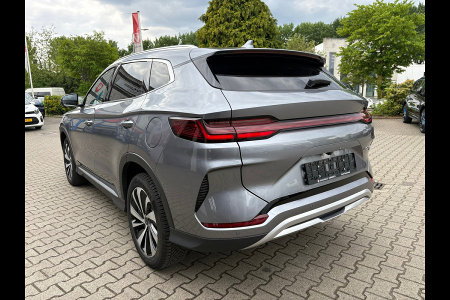 BYD SEAL U 1.5 DM-i FWD Boost PHEV 6 JAAR FABRIESKGARANTIE (RIJKLAARPRIJS)