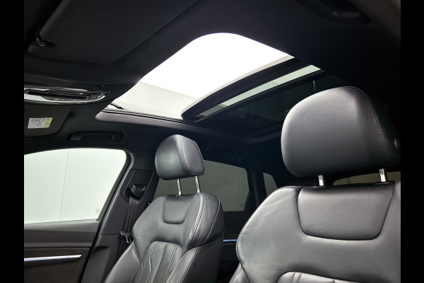 Audi e-tron E-tron 55 quattro advanced Pro S-Line Plus 95 kWh (92% SOH, Panorama, B&O, Camera, Leder, Camera, Lane Assist, Etc)