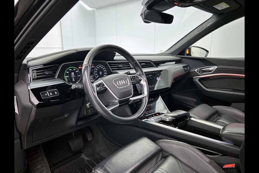 Audi e-tron E-tron 55 quattro advanced Pro S-Line Plus 95 kWh (92% SOH, Panorama, B&O, Camera, Leder, Camera, Lane Assist, Etc)