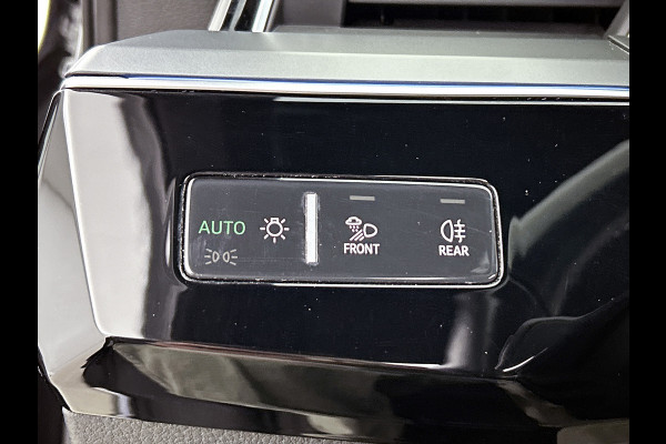 Audi e-tron E-tron 55 quattro advanced Pro S-Line Plus 95 kWh (92% SOH, Panorama, B&O, Camera, Leder, Camera, Lane Assist, Etc)