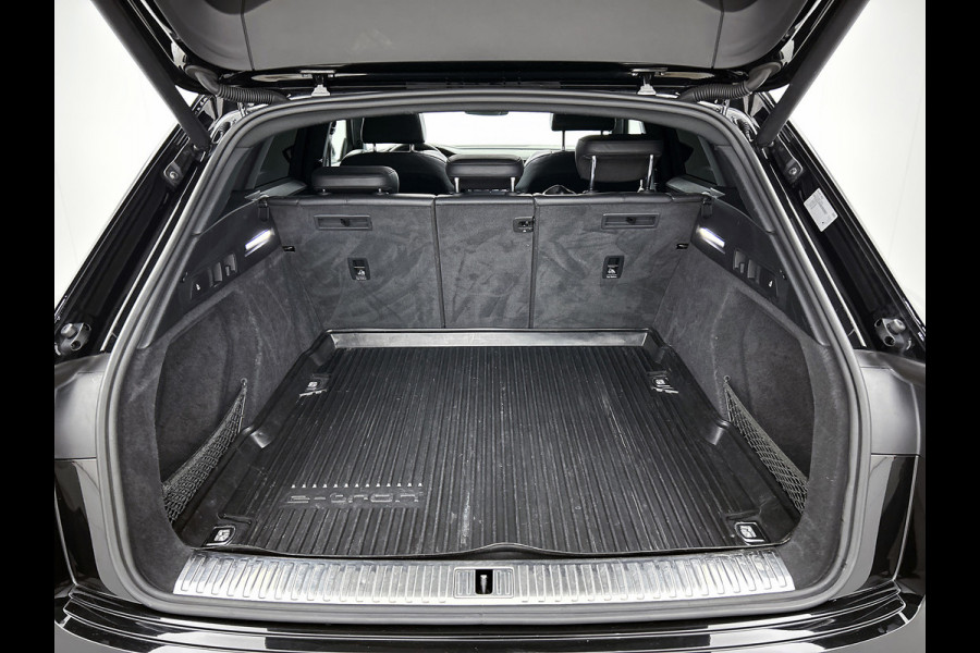 Audi e-tron E-tron 55 quattro advanced Pro S-Line Plus 95 kWh (92% SOH, Panorama, B&O, Camera, Leder, Camera, Lane Assist, Etc)