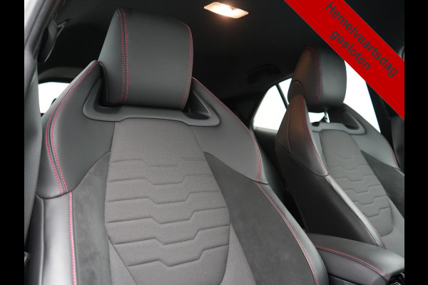 Toyota Corolla 2.0 Hybrid Executive 184pk Dealer O.H | Adaptive Cruise | Head Up | Camera | Sportstoelen Verwarmd | Keyless | Apple Carplay | Navigatie | Blis | DAB |
