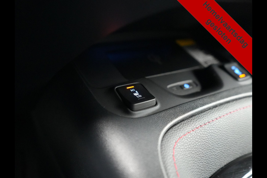 Toyota Corolla 2.0 Hybrid Executive 184pk Dealer O.H | Adaptive Cruise | Head Up | Camera | Sportstoelen Verwarmd | Keyless | Apple Carplay | Navigatie | Blis | DAB |