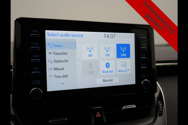 Toyota Corolla 2.0 Hybrid Executive 184pk Dealer O.H | Adaptive Cruise | Head Up | Camera | Sportstoelen Verwarmd | Keyless | Apple Carplay | Navigatie | Blis | DAB |