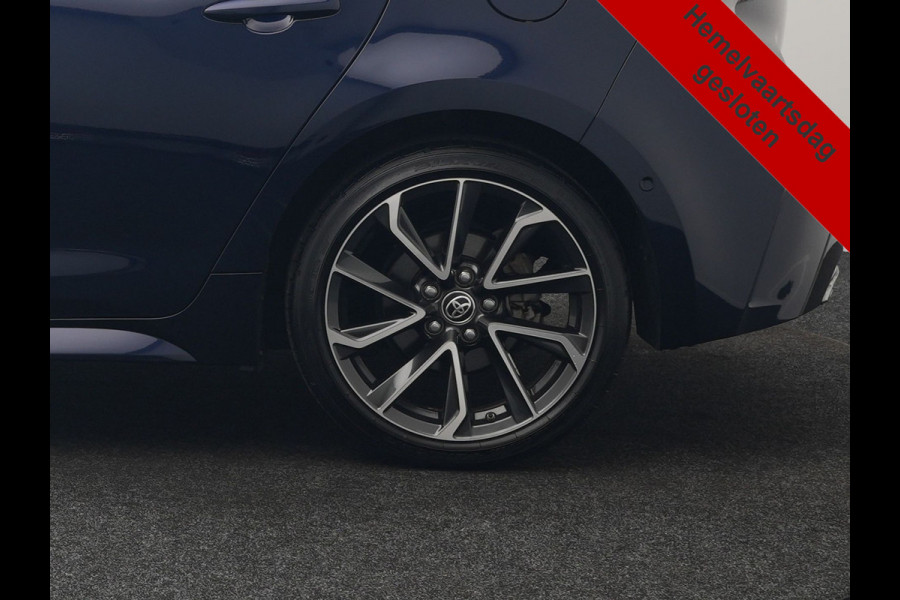 Toyota Corolla 2.0 Hybrid Executive 184pk Dealer O.H | Adaptive Cruise | Head Up | Camera | Sportstoelen Verwarmd | Keyless | Apple Carplay | Navigatie | Blis | DAB |