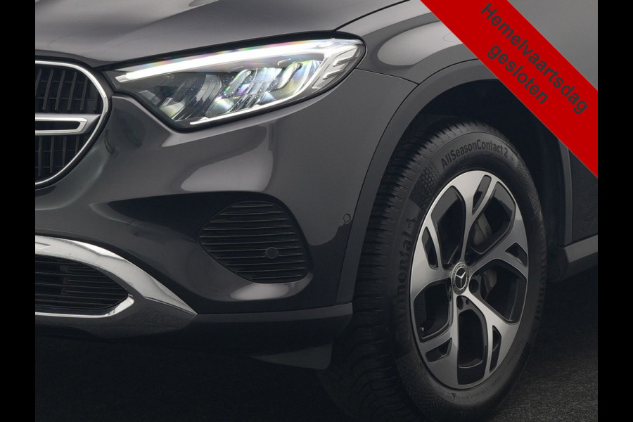 Mercedes-Benz GLC 300e 4MATIC Luxury Line 313pk Dealer O.H. | Trekhaak Af Fabriek | Adaptive Cruise | Camera | Lederen Sportstoelen Memory & Verwarmd | Sfeerverlichting | Blis | Stuur Verwarmd | Navigatie | DAB | Plug In Hybrid |