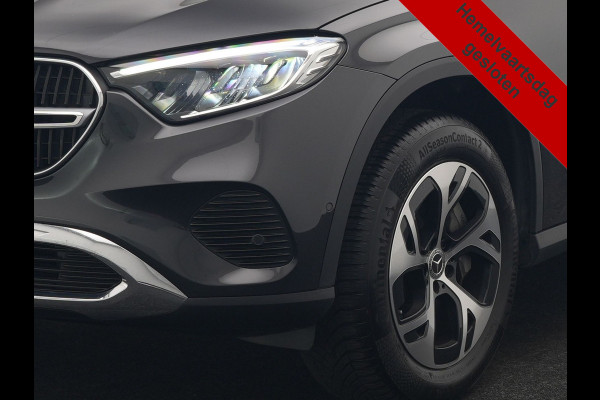 Mercedes-Benz GLC 300e 4MATIC Luxury Line 313pk Dealer O.H. | Trekhaak Af Fabriek | Adaptive Cruise | Camera | Lederen Sportstoelen Memory & Verwarmd | Sfeerverlichting | Blis | Stuur Verwarmd | Navigatie | DAB | Plug In Hybrid |