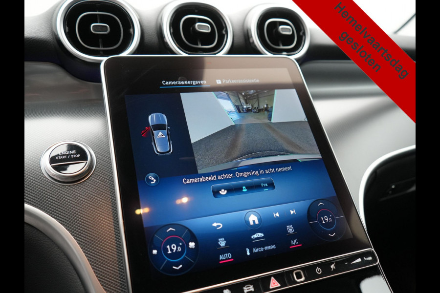 Mercedes-Benz GLC 300e 4MATIC Luxury Line 313pk Dealer O.H. | Trekhaak Af Fabriek | Adaptive Cruise | Camera | Lederen Sportstoelen Memory & Verwarmd | Sfeerverlichting | Blis | Stuur Verwarmd | Navigatie | DAB | Plug In Hybrid |