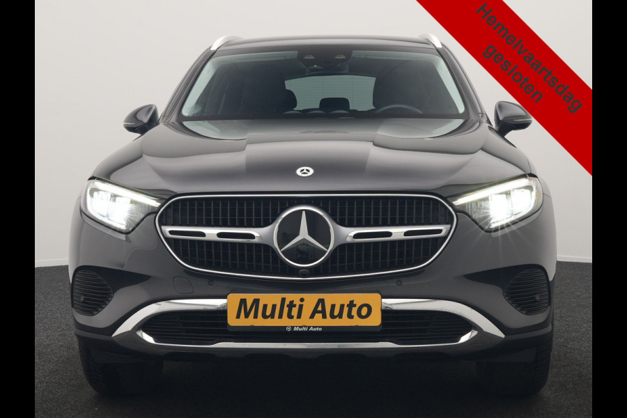 Mercedes-Benz GLC 300e 4MATIC Luxury Line 313pk Dealer O.H. | Trekhaak Af Fabriek | Adaptive Cruise | Camera | Lederen Sportstoelen Memory & Verwarmd | Sfeerverlichting | Blis | Stuur Verwarmd | Navigatie | DAB | Plug In Hybrid |