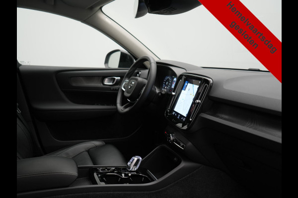 Volvo XC40 T5 Ultimate Dark PHEV 262pk Dealer O.H. | Trekhaak Af Fabriek | Panodak | 360 Camera | Harman & Kardon | Lederen Sportstoelen Memory & Verwarmd | Cruise Control | Apple Carplay | Navigatie | Stuur Verwarmd | Keyless | DAB |