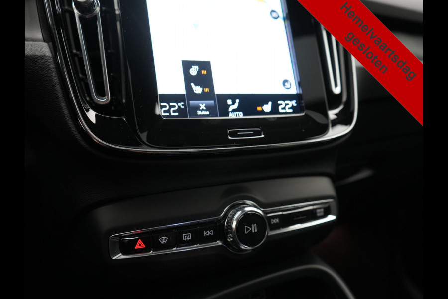Volvo XC40 T5 Ultimate Dark PHEV 262pk Dealer O.H. | Trekhaak Af Fabriek | Panodak | 360 Camera | Harman & Kardon | Lederen Sportstoelen Memory & Verwarmd | Cruise Control | Apple Carplay | Navigatie | Stuur Verwarmd | Keyless | DAB |