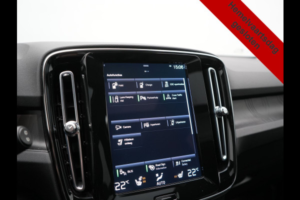 Volvo XC40 T5 Ultimate Dark PHEV 262pk Dealer O.H. | Trekhaak Af Fabriek | Panodak | 360 Camera | Harman & Kardon | Lederen Sportstoelen Memory & Verwarmd | Cruise Control | Apple Carplay | Navigatie | Stuur Verwarmd | Keyless | DAB |