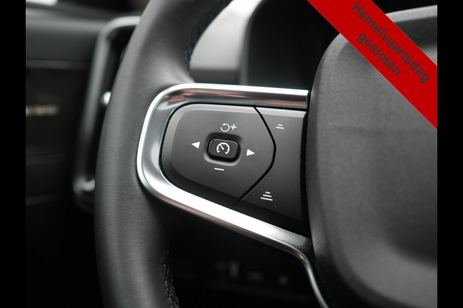 Volvo XC40 T5 Ultimate Dark PHEV 262pk Dealer O.H. | Trekhaak Af Fabriek | Panodak | 360 Camera | Harman & Kardon | Lederen Sportstoelen Memory & Verwarmd | Cruise Control | Apple Carplay | Navigatie | Stuur Verwarmd | Keyless | DAB |