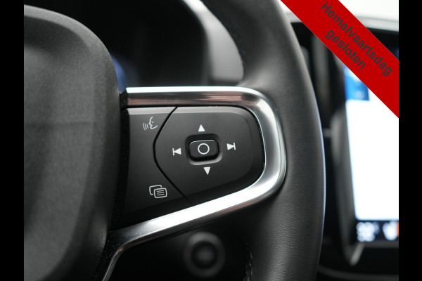 Volvo XC40 T5 Ultimate Dark PHEV 262pk Dealer O.H. | Trekhaak Af Fabriek | Panodak | 360 Camera | Harman & Kardon | Lederen Sportstoelen Memory & Verwarmd | Cruise Control | Apple Carplay | Navigatie | Stuur Verwarmd | Keyless | DAB |