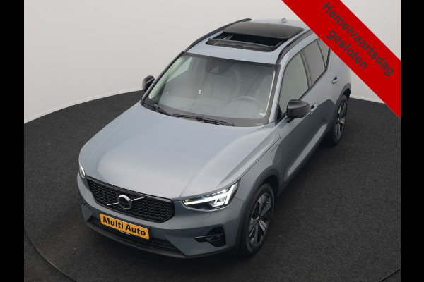 Volvo XC40 T5 Ultimate Dark PHEV 262pk Dealer O.H. | Trekhaak Af Fabriek | Panodak | 360 Camera | Harman & Kardon | Lederen Sportstoelen Memory & Verwarmd | Cruise Control | Apple Carplay | Navigatie | Stuur Verwarmd | Keyless | DAB |