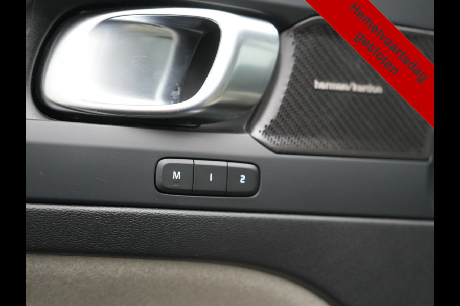 Volvo XC40 T5 Plus Bright PHEV 262pk Dealer O.H | Trekhaak Af Fabriek | Camera | Adaptive Cruise | Harman & Kardon | Lederen Sportstoelen Memory & Verwarmd | Keyless | Blis | Stuur Verwarmd | Navigatie | Virtual | 18"L.M | DAB |
