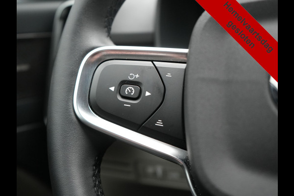 Volvo XC40 T5 Plus Bright PHEV 262pk Dealer O.H | Trekhaak Af Fabriek | Camera | Adaptive Cruise | Harman & Kardon | Lederen Sportstoelen Memory & Verwarmd | Keyless | Blis | Stuur Verwarmd | Navigatie | Virtual | 18"L.M | DAB |