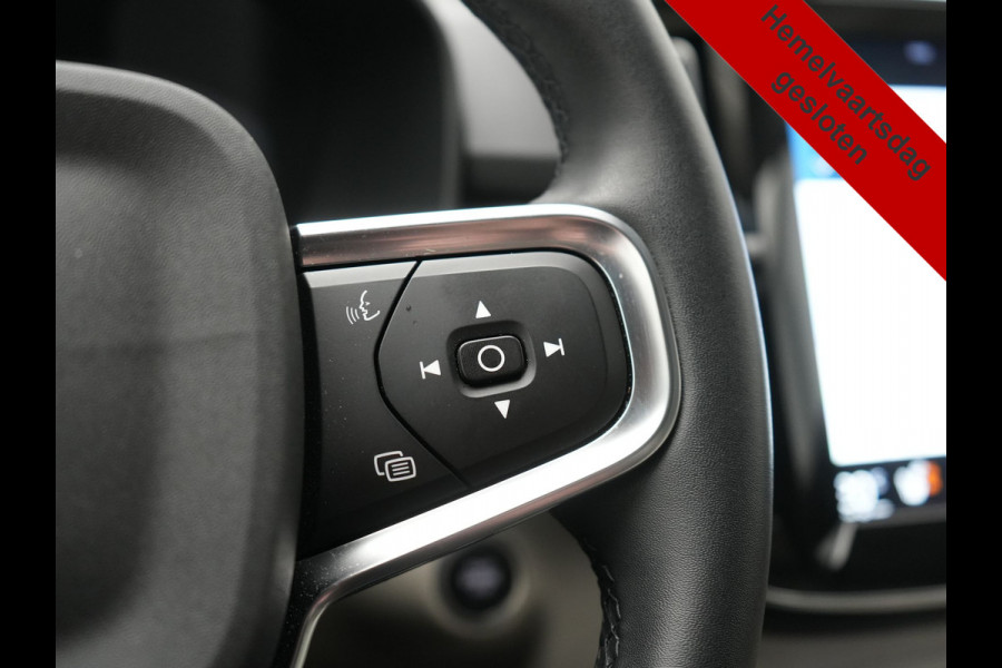 Volvo XC40 T5 Plus Bright PHEV 262pk Dealer O.H | Trekhaak Af Fabriek | Camera | Adaptive Cruise | Harman & Kardon | Lederen Sportstoelen Memory & Verwarmd | Keyless | Blis | Stuur Verwarmd | Navigatie | Virtual | 18"L.M | DAB |