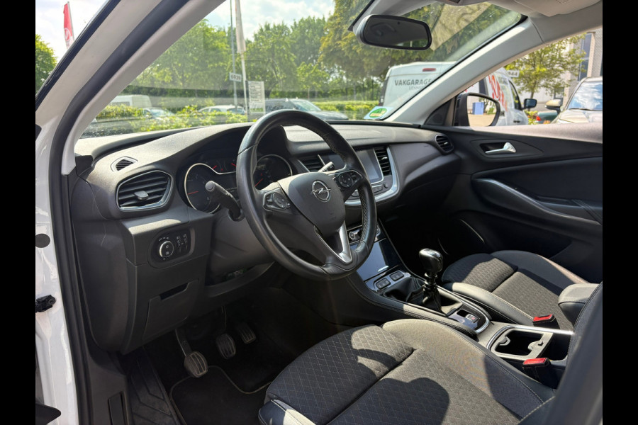 Opel Grandland X 1.2 Turbo Innovation
