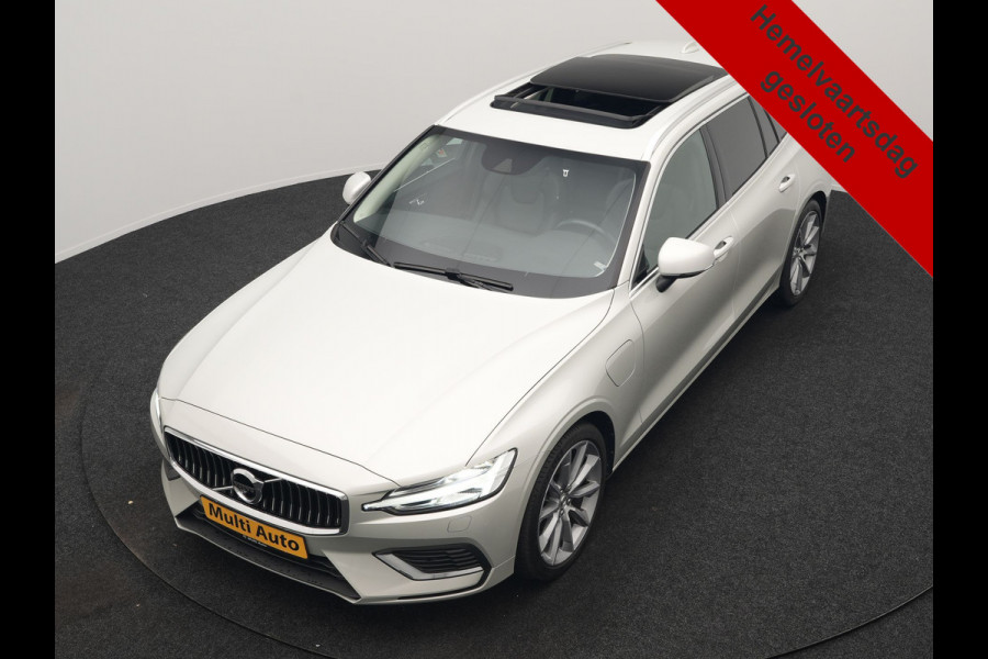 Volvo V60 T6 Recharge AWD Inscription PHEV Long Range 350pk Dealer O.H | Trekhaak Af Fabriek | Panodak | 360 Camera | Harman / Kardon | Lederen Sportstoelen & Stuur Verwarmd | Keyless | Apple Carplay | Virtual | Navigatie | DAB+ | 19"L.M | Plug In Hybrid |