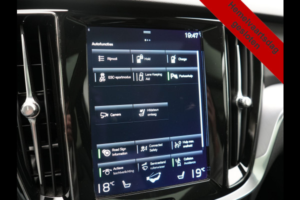 Volvo V60 T6 Recharge AWD Inscription PHEV Long Range 350pk Dealer O.H | Trekhaak Af Fabriek | Panodak | 360 Camera | Harman / Kardon | Lederen Sportstoelen & Stuur Verwarmd | Keyless | Apple Carplay | Virtual | Navigatie | DAB+ | 19"L.M | Plug In Hybrid |