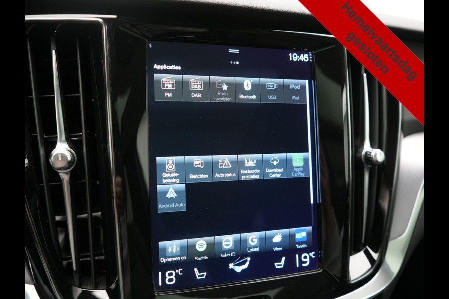 Volvo V60 T6 Recharge AWD Inscription PHEV Long Range 350pk Dealer O.H | Trekhaak Af Fabriek | Panodak | 360 Camera | Harman / Kardon | Lederen Sportstoelen & Stuur Verwarmd | Keyless | Apple Carplay | Virtual | Navigatie | DAB+ | 19"L.M | Plug In Hybrid |