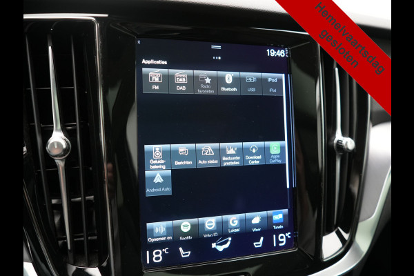 Volvo V60 T6 Recharge AWD Inscription PHEV Long Range 350pk Dealer O.H | Trekhaak Af Fabriek | Panodak | 360 Camera | Harman / Kardon | Lederen Sportstoelen & Stuur Verwarmd | Keyless | Apple Carplay | Virtual | Navigatie | DAB+ | 19"L.M | Plug In Hybrid |