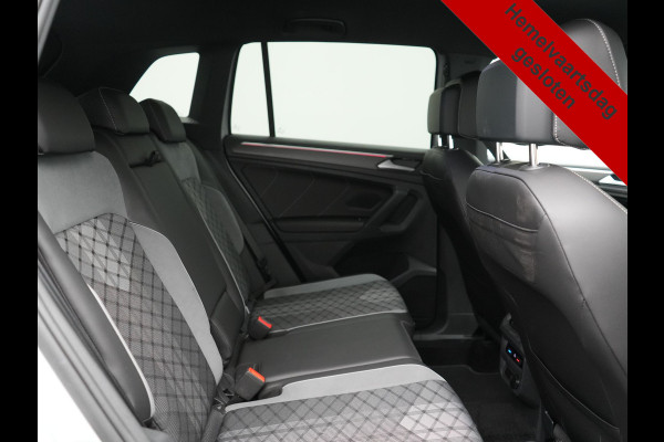 Volkswagen Tiguan 1.4 TSI eHybrid R-Line PHEV 245pk Dealer O.H | Trekhaak Af Fabriek | Adaptive Cruise | IQ Light | Adaptive Onderstel | Camera | Alcantara Sportstoelen & Stuur Verwarmd | Blis | Keyless | Sfeerverlichting | Virtual | Navigatie | DAB | 20"L.M | Plug In Hybrid |