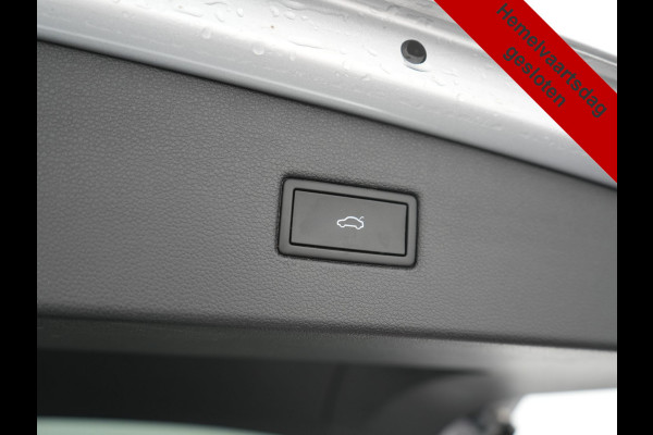 Volkswagen Tiguan 1.4 TSI eHybrid R-Line PHEV 245pk Dealer O.H | Trekhaak Af Fabriek | Adaptive Cruise | IQ Light | Adaptive Onderstel | Camera | Alcantara Sportstoelen & Stuur Verwarmd | Blis | Keyless | Sfeerverlichting | Virtual | Navigatie | DAB | 20"L.M | Plug In Hybrid |