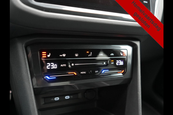 Volkswagen Tiguan 1.4 TSI eHybrid R-Line PHEV 245pk Dealer O.H | Trekhaak Af Fabriek | Adaptive Cruise | IQ Light | Adaptive Onderstel | Camera | Alcantara Sportstoelen & Stuur Verwarmd | Blis | Keyless | Sfeerverlichting | Virtual | Navigatie | DAB | 20"L.M | Plug In Hybrid |