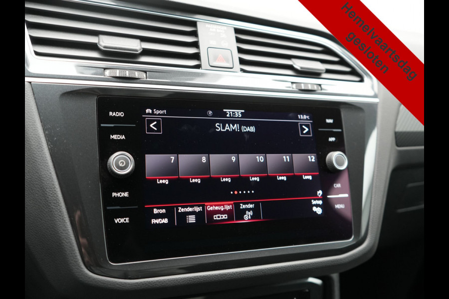 Volkswagen Tiguan 1.4 TSI eHybrid R-Line PHEV 245pk Dealer O.H | Trekhaak Af Fabriek | Adaptive Cruise | IQ Light | Adaptive Onderstel | Camera | Alcantara Sportstoelen & Stuur Verwarmd | Blis | Keyless | Sfeerverlichting | Virtual | Navigatie | DAB | 20"L.M | Plug In Hybrid |