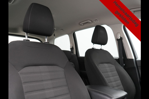 Ford Galaxy 2.0 Titanium Automaat 7 Persoons 241pk | Camera | Apple Carplay | Voorstoelen Verwarmd | Cruise Control | LED Koplampen | Navigatie |