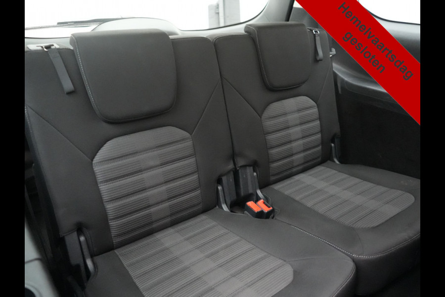 Ford Galaxy 2.0 Titanium Automaat 7 Persoons 241pk | Camera | Apple Carplay | Voorstoelen Verwarmd | Cruise Control | LED Koplampen | Navigatie |