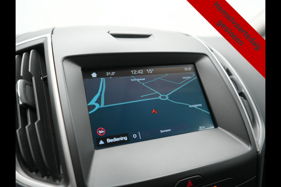 Ford Galaxy 2.0 Titanium Automaat 7 Persoons 241pk | Camera | Apple Carplay | Voorstoelen Verwarmd | Cruise Control | LED Koplampen | Navigatie |