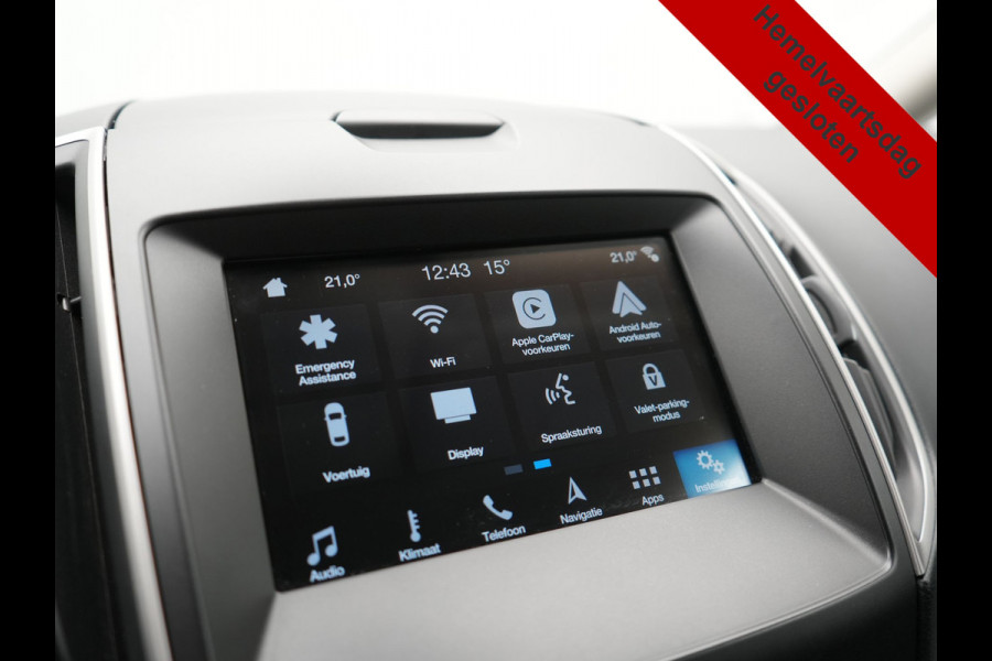 Ford Galaxy 2.0 Titanium Automaat 7 Persoons 241pk | Camera | Apple Carplay | Voorstoelen Verwarmd | Cruise Control | LED Koplampen | Navigatie |