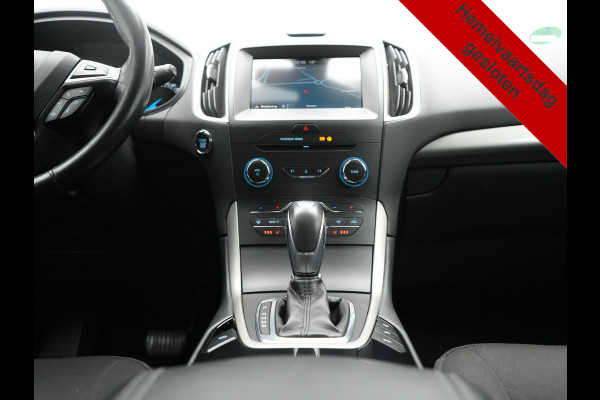 Ford Galaxy 2.0 Titanium Automaat 7 Persoons 241pk | Camera | Apple Carplay | Voorstoelen Verwarmd | Cruise Control | LED Koplampen | Navigatie |