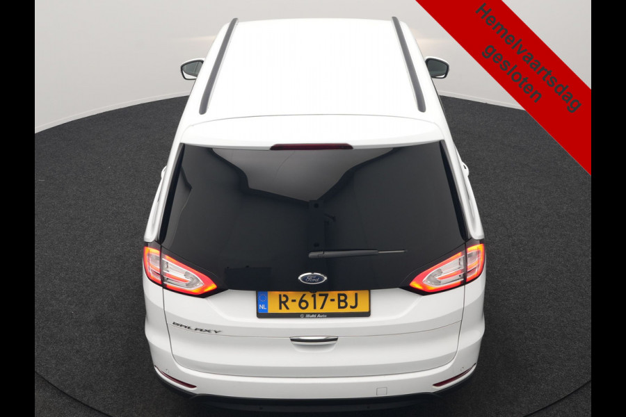 Ford Galaxy 2.0 Titanium Automaat 7 Persoons 241pk | Camera | Apple Carplay | Voorstoelen Verwarmd | Cruise Control | LED Koplampen | Navigatie |