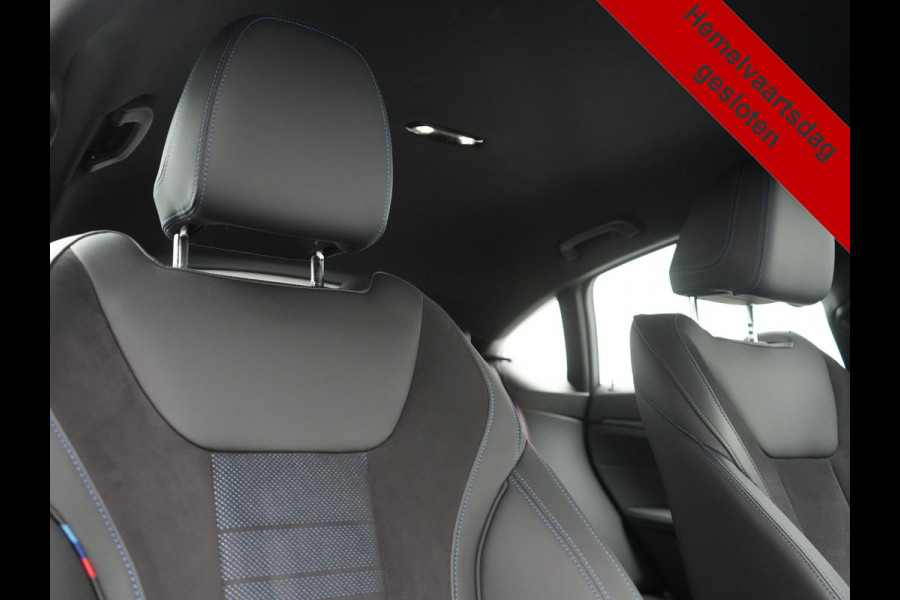 BMW i4 eDrive35 M Sport 70 kWh 286pk Dealer O.H | Trekhaak Af Fabriek | Adaptive Cruise | 360 Camera | Alcantara Sportstoelen Verwarmd | Widescreen Navi | Apple Carplay | Virtual | DAB | 18" L.M |