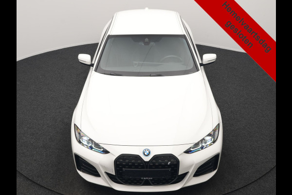 BMW i4 eDrive35 M Sport 70 kWh 286pk Dealer O.H | Trekhaak Af Fabriek | Adaptive Cruise | 360 Camera | Alcantara Sportstoelen Verwarmd | Widescreen Navi | Apple Carplay | Virtual | DAB | 18" L.M |