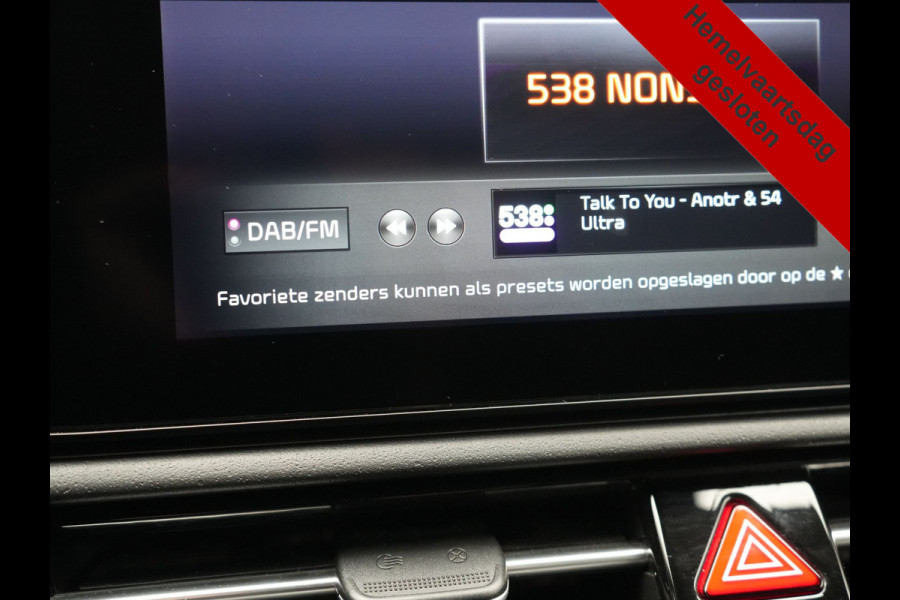 Kia Niro 1.6 GDi ExecutiveLine PHEV 182pk Dealer O.H. | Trekhaak Afn. | Adaptive Cruise | Head Up | Lederen Sportstoelen Memory & Ventilatie | Harman & Kardon | Camera | Stoelen & Stuur Verwarmd | Blis | Apple Carplay | DAB | Plug In Hybrid |