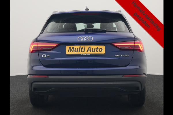 Audi Q3 45 TFSI e S-Line PHEV 245pk Dealer O.H Adaptive Cruise | Camera | Blis | S-line Interieur | Lederen Sportstoelen Verwarmd | Sportstuur | Navigatie | Virtual | DAB | 17"L.M |